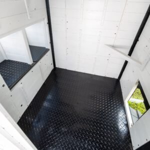 Sweetwater Chicken Coop - Image 9