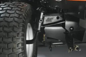 Husqvarna TS 120 42 in. 19 HP Riding Lawn Mower - Image 8